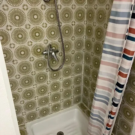 4 Couchages Avec Piscine D'ete Vue Port *